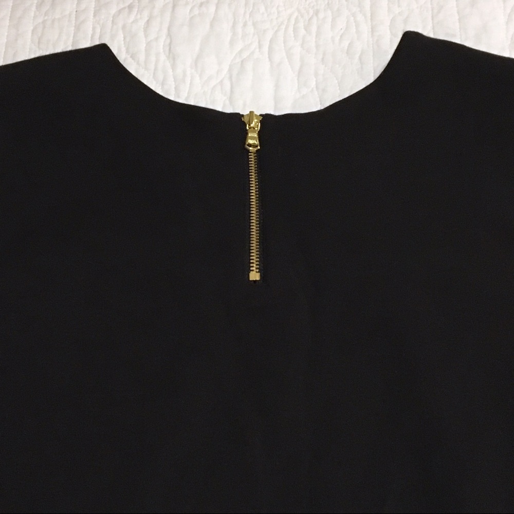 Black top - Picture 6 of 7
